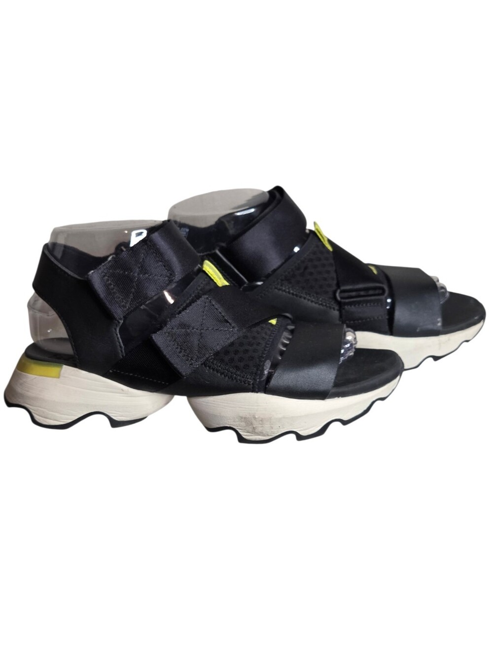 Sorel Kinetic Impact Y-Strap High Sandals Black Yellow Platform Womens Size 7